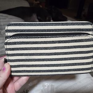 Thirty -One Perfect Cents Wallet